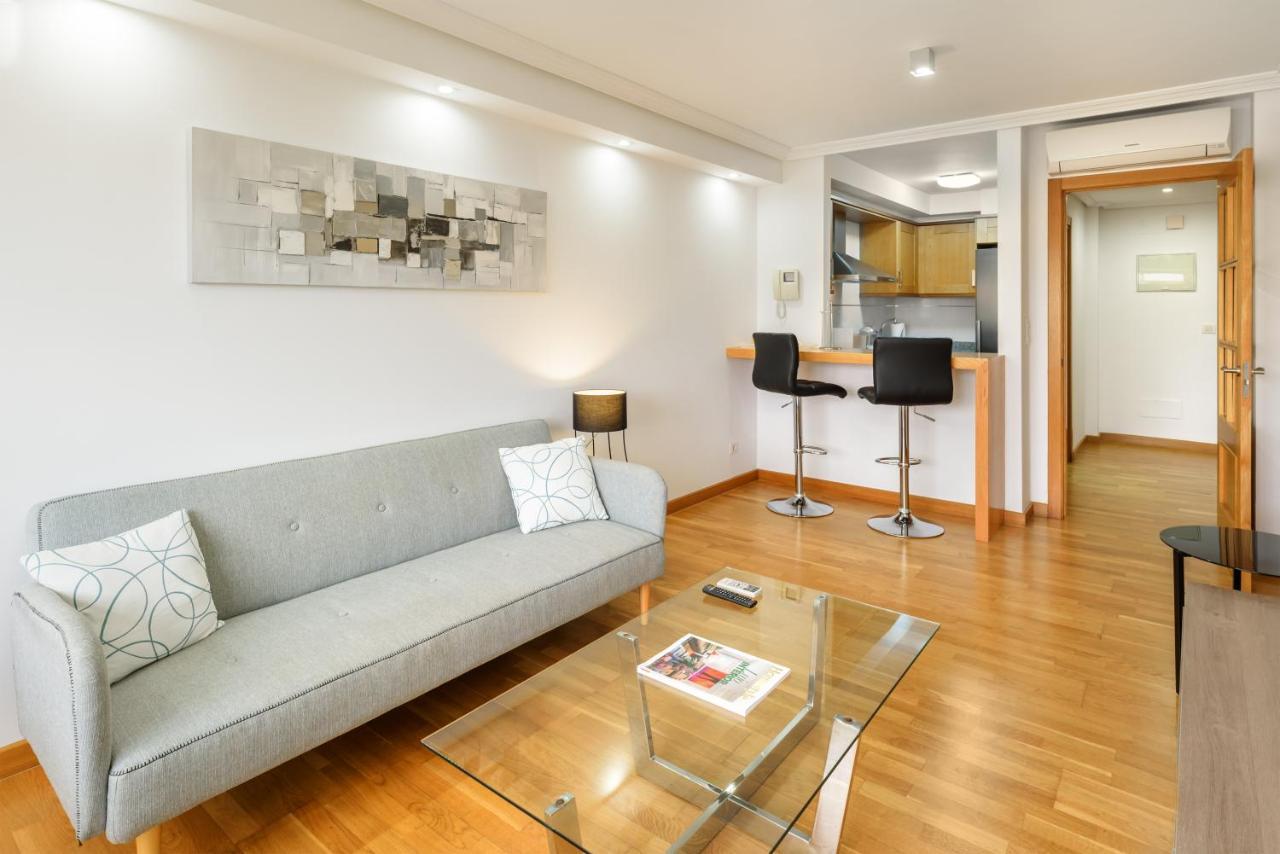 Lanzahost Oceanis XXI Apartment Аресифе Екстериор снимка