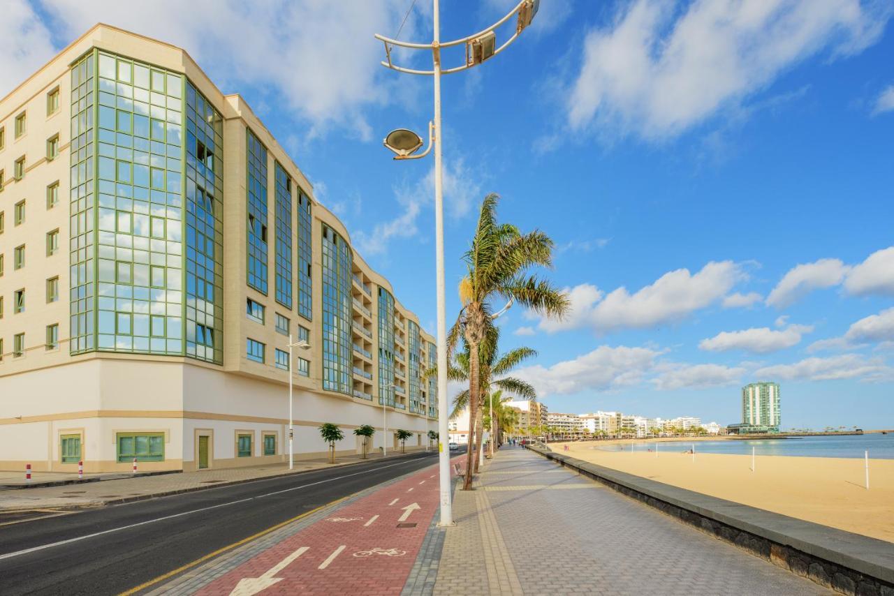 Lanzahost Oceanis XXI Apartment Аресифе Екстериор снимка